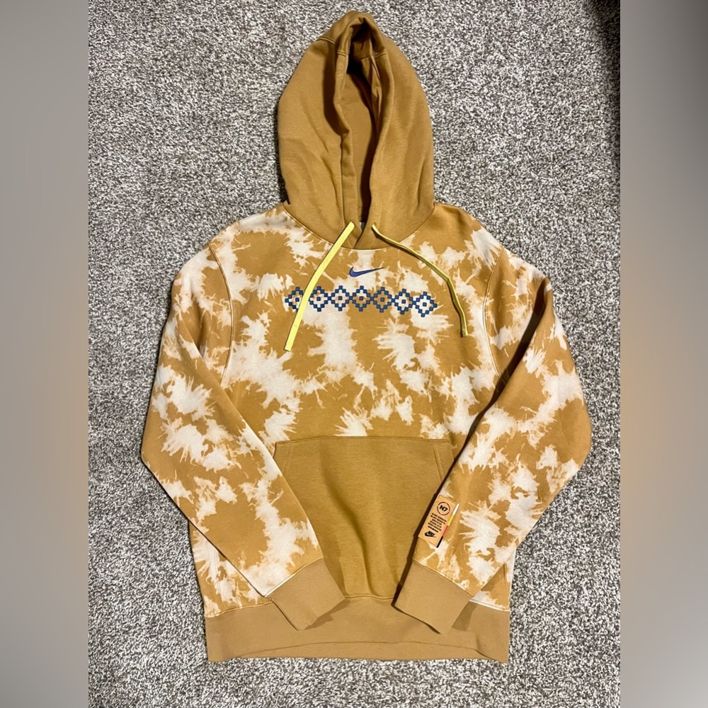 Nike Sportswear NSW N7 Club Fleece Pullover DO5071 790 Wheat Tie Dye Rare Unique
